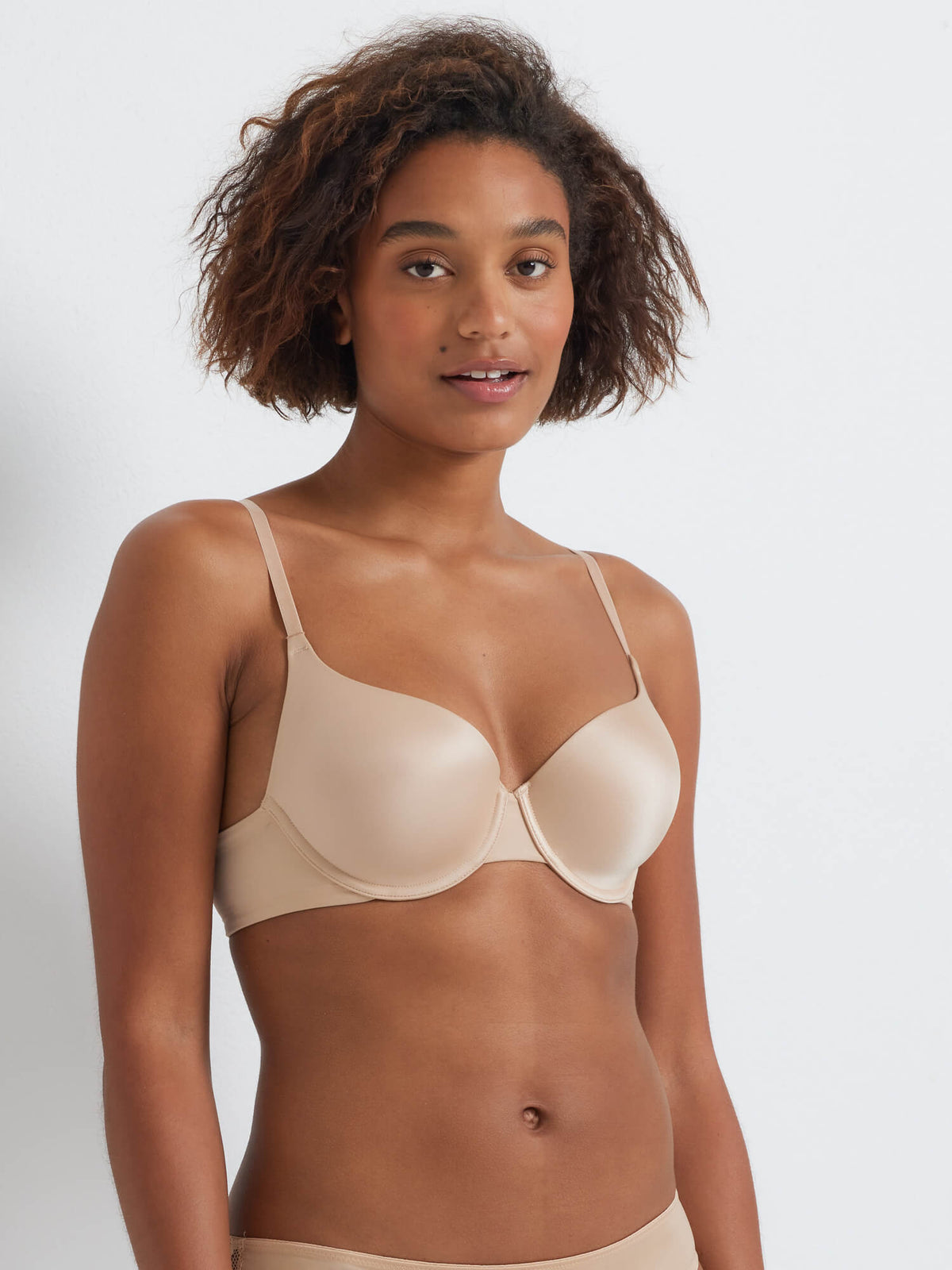 Total Comfort Smooth T-Shirt Bra in Bare by Kayser Lingerie