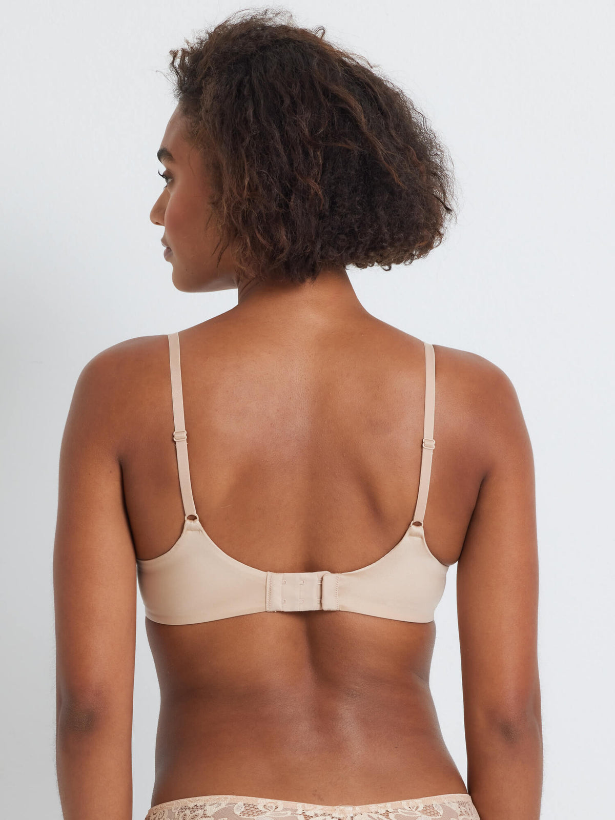 Total Comfort Smooth T-Shirt Bra in Bare by Kayser Lingerie